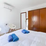 Parra By Interhome *